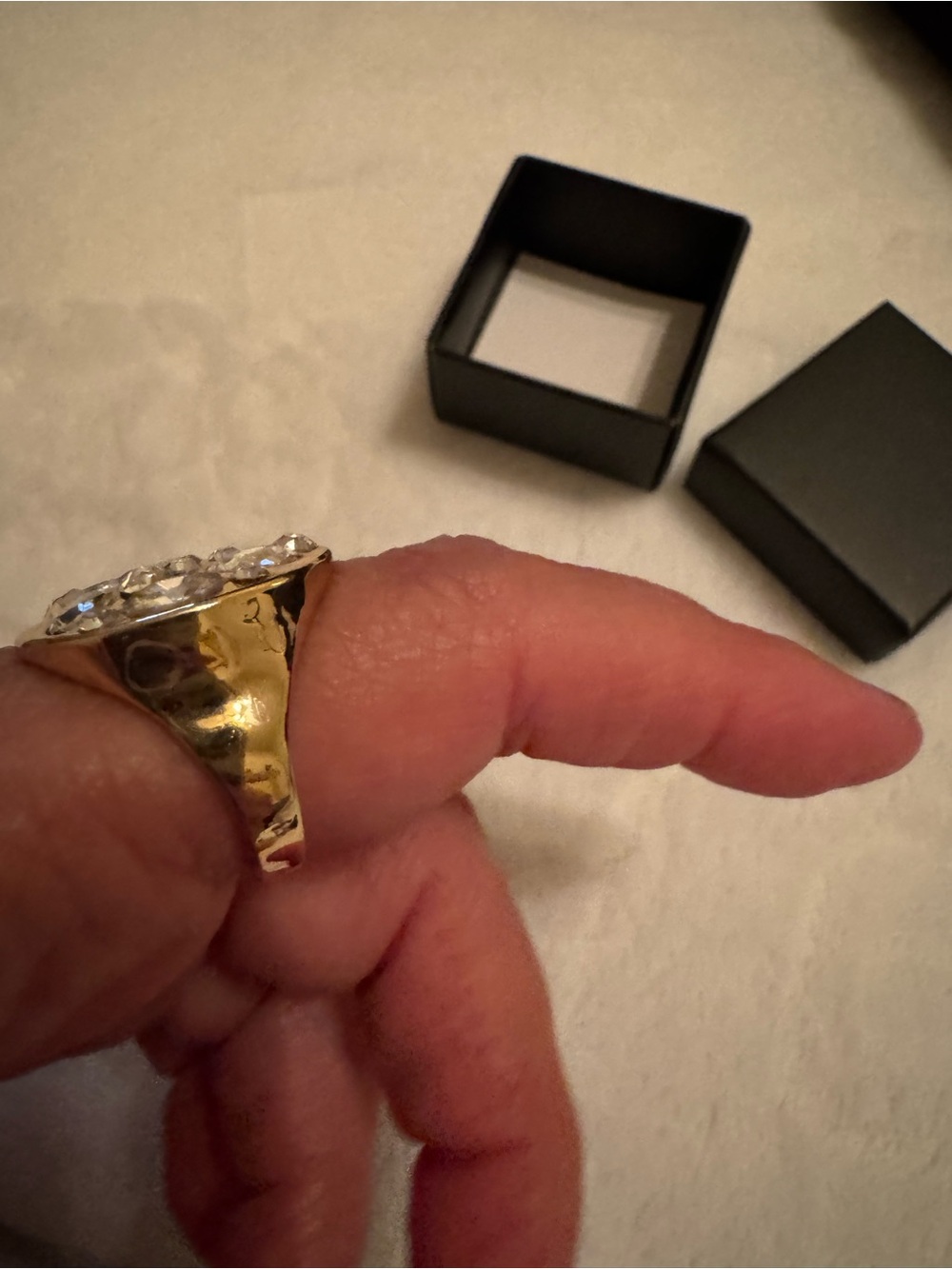 Avon Gold-Tone Clear Crystal Cluster Ring - Picture 4 of 5